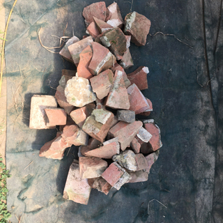 レンガ　ガラの画像