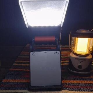 ☆【値下】電池式　照明　投光器　ランタンの画像