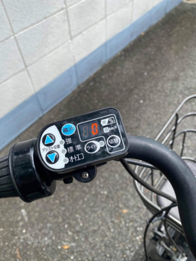 美品　ブリヂストンビッケー電動自転車　新品バッテリー　人気な車種　お買い得