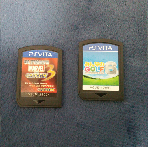 PS VITA PCH-2000 Playstation Vita 本体 ゲームソフト ACアダプター
