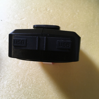 マキタバッテリーでUSB電源取り出しの画像