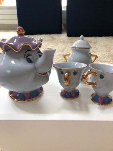 ディズニー　ティーセット　ポッド夫人　チップ　美女と野獣