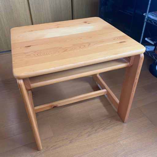 ミニ机？テーブル？　木製　オシャレ！中古　値下要相談