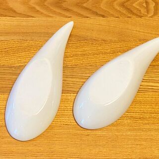 5本セットで！盛り付けにも大活躍！シャープなデザインの白いレンゲの画像