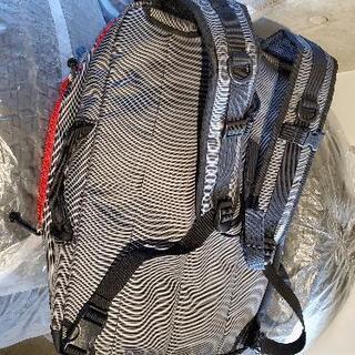 DESCENTE　リュック　おしゃれの画像