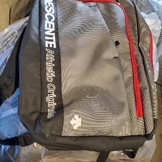 DESCENTE　リュック　おしゃれ