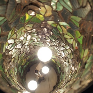 ステンドグラスのフロアスタンドランプあげますの画像