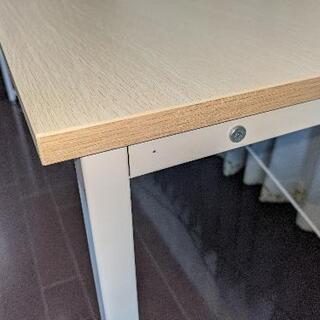 再値下げしました。ケーブルラック付きシンプルデスク(ライトブラウン・パソコンデスク・ワークデスク)の画像