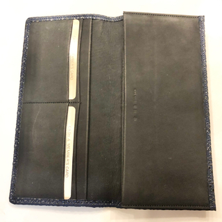 【ネット決済・配送】印傳屋　長財布　札入れ　財布　濃紺　鹿柄　新品未使用　美品　INDEN-YA 男女兼用　ネイビー　和風 Indenya long wallet notes dark navy deer skin brand new men’s lady’s unisex Japanese designの画像