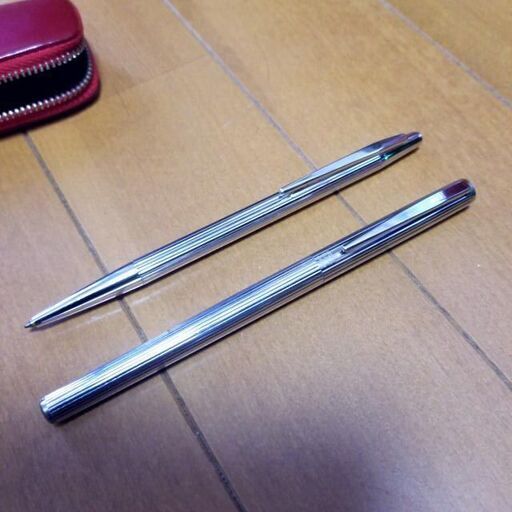 ☆MONTBLANC モンブラン NOBLESSE 万年筆 ボールペンセット シルバー　ペンケース付き　現状 ジャンク ☆MONTBLANC モンブラン NOBLESSE 万年筆 ボールペンセット シルバー