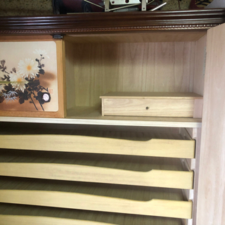 桐箪笥差し上げます。の画像