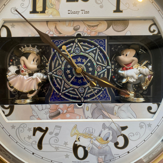 【使用期間1年半美品】ディズニーからくり時計　定価33800円の画像