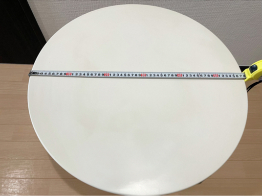 丸テーブル　《消毒済み》