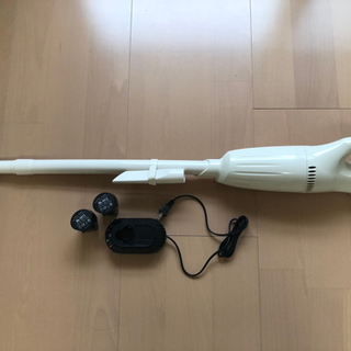 掃除機 マキタコードレスクリーナー（充電式）