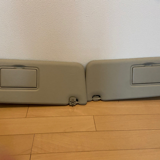 セレナ c25 サンバイザーの画像