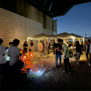 本日8月8日19時半からホームパーティー！