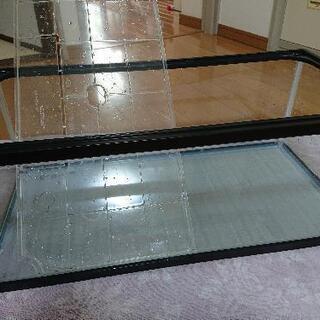 60センチ水槽（599*295*230）36L ガラス製