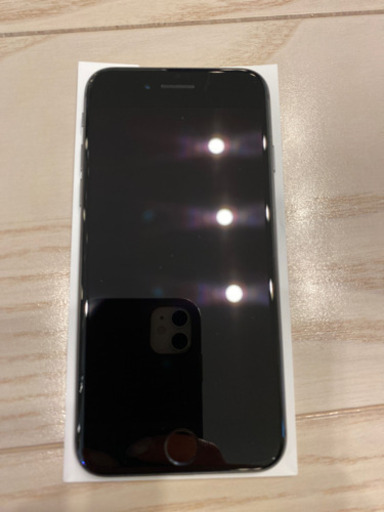 iPhone8 64GB スペースグレ早い者勝ち！