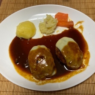ハンバーグプレート　ヤマザキパンまつり　未使用の画像