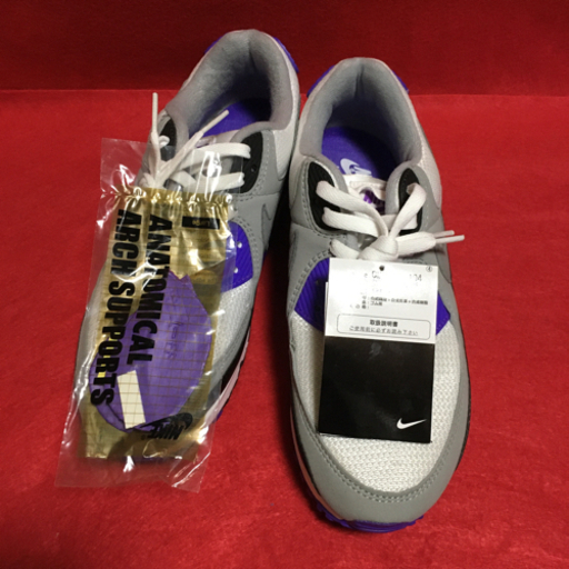 売却済みNIKE ナイキ エアマックス 90 展示品 CD0881-104 パープル 画像参照