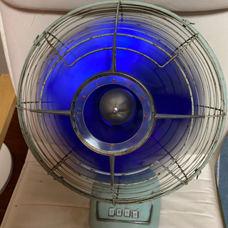 TOSHIBA古い扇風機アンティークの画像