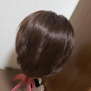 ショートブラウンウィッグの画像