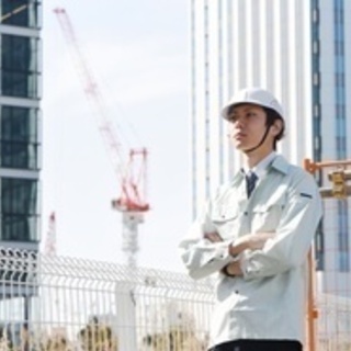 【研修制度充実】建設機械技術者（大阪機械センター）/年収4500...