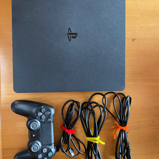 ps4 本体500GB+コントローラ（充電ケーブル付き）15000円
