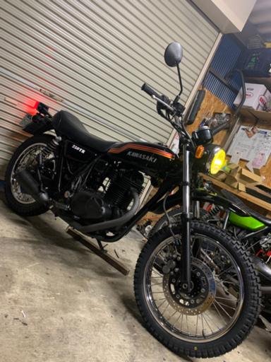 バイク Kawasaki 250tr FI VMX