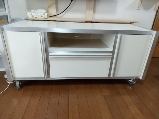 白 テレビ台
