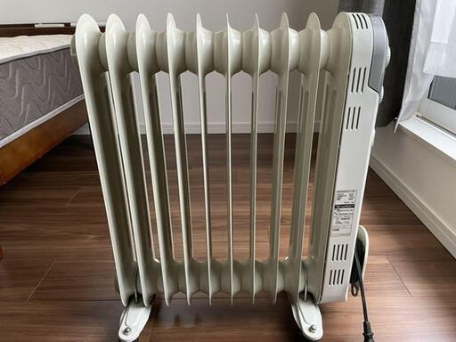 【値下げしました】山善 オイルヒーター ホワイト10畳用　DO-L12(W)