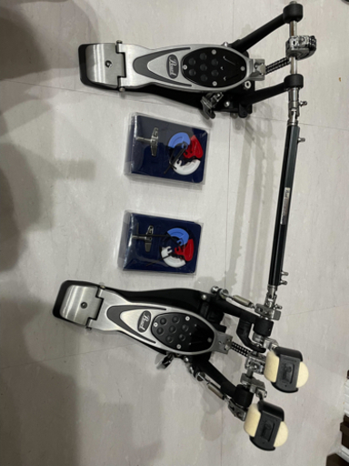 バスドラム用ツインペダル