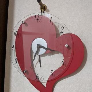【お渡し決定済】壁かけ時計　ハート型♥の画像