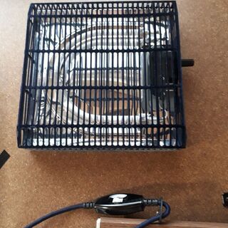 【3000円に値下】こたつ70cm程度角の画像