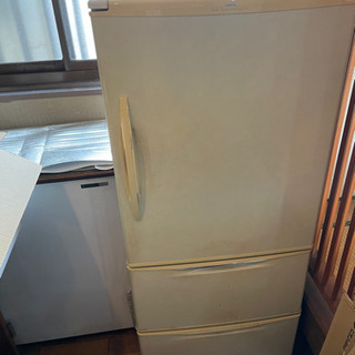 3ドア冷蔵庫 無料で差し上げます