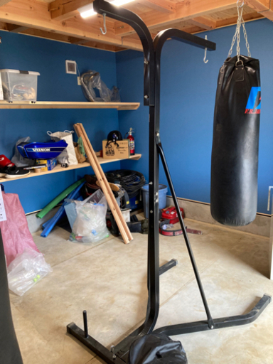 サンドバッグスタンド　サンドバッグ