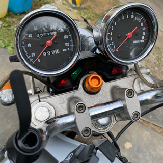GSX400  多数の問い合わせありがとうございました　現在交渉中となりますの画像