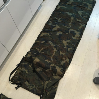 アウトドア用品中古　エアマット　未使用品　¥500の画像