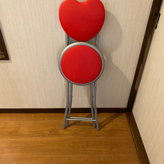おりたたみイスの画像