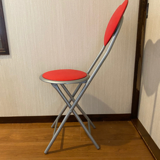 おりたたみイスの画像
