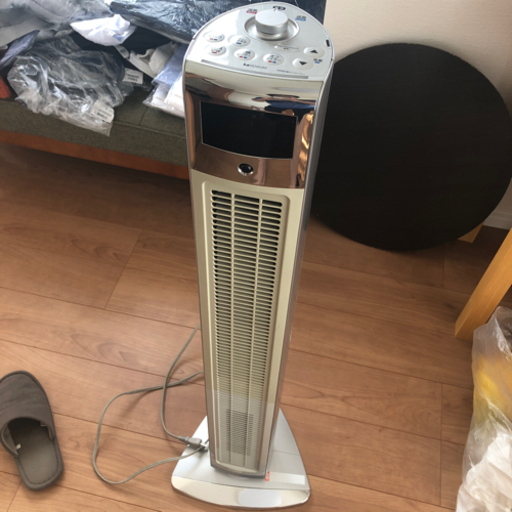 扇風機、ヒーター機能付き