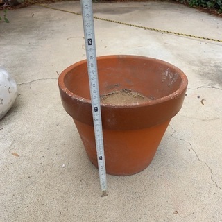 ふつーの 植木鉢