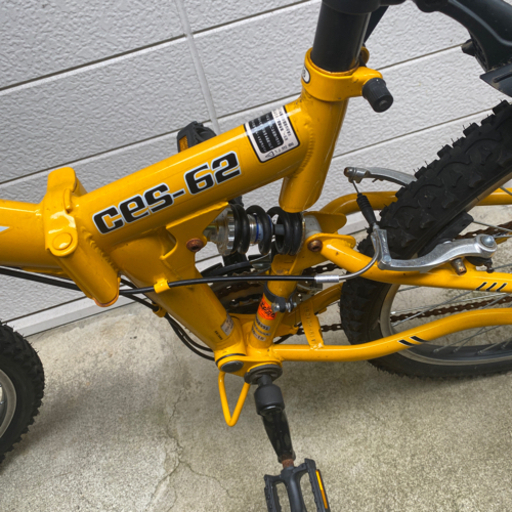 【お譲り先決定！】REGLITH ces-62マウンテンバイクイエロー×ブラック26インチギア付き18段階 お譲り先決定！】REGLITH ces-62マウンテンバイクイエロー×ブラック26