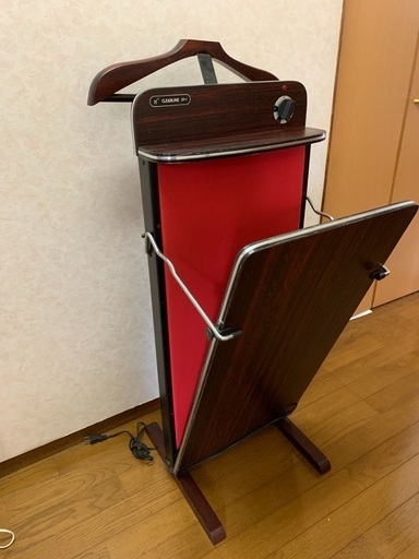 ズボンプレッサー