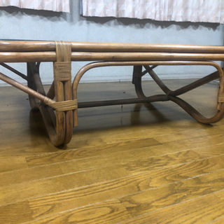 値下げしました！籐の家具　アンティークテーブルの画像