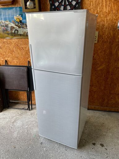 M073　シャープ　冷蔵庫　225L　2014年