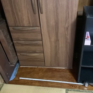 洋服タンスの画像