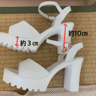 ☆ サンダル 高さ10センチ サイズ24.5センチ 美品 自宅保管 発送可能 の画像