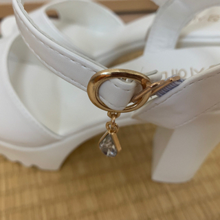 ☆ サンダル 高さ10センチ サイズ24.5センチ 美品 自宅保管 発送可能 の画像