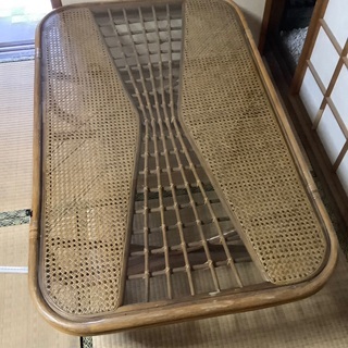 ラタンテーブル　籐家具の画像